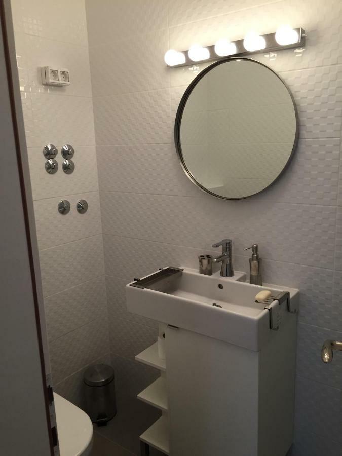 Apartments Papalinna 2 By Moro Krk Town Luaran gambar